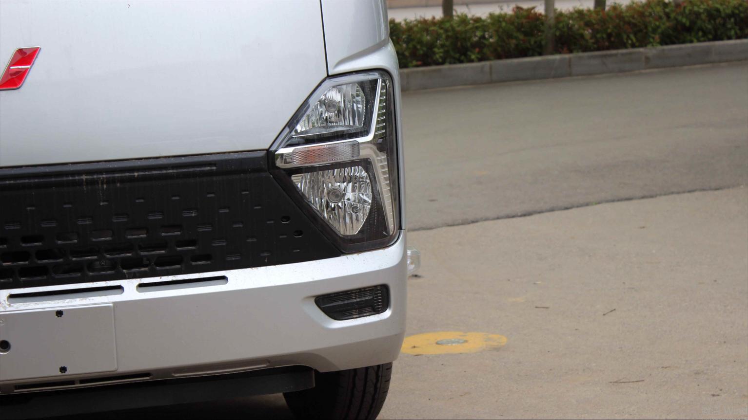 五菱龙卡货车怎么样,五菱龙卡3.8米小货车多少钱