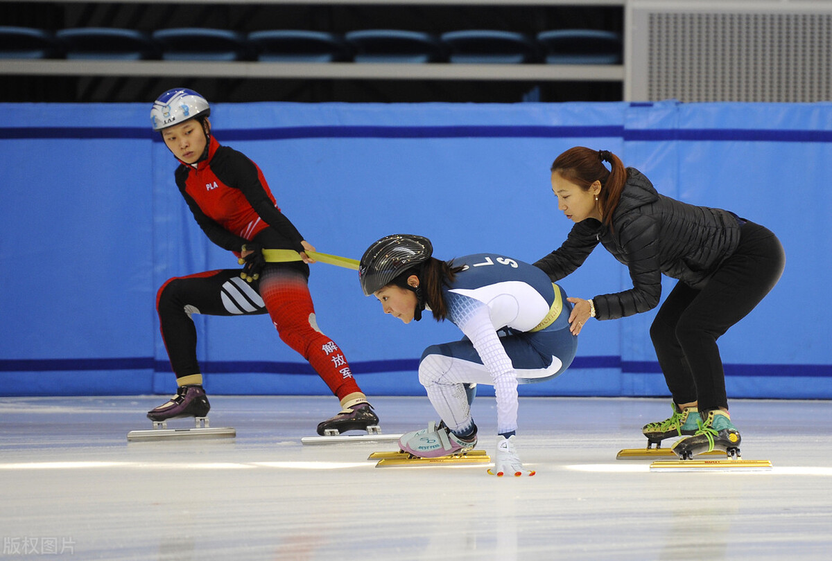 北国小城，全民滑雪的快乐日子