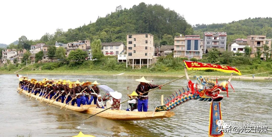 他用实锤打造人生——记施秉县双井镇回乡创业青年龙明开