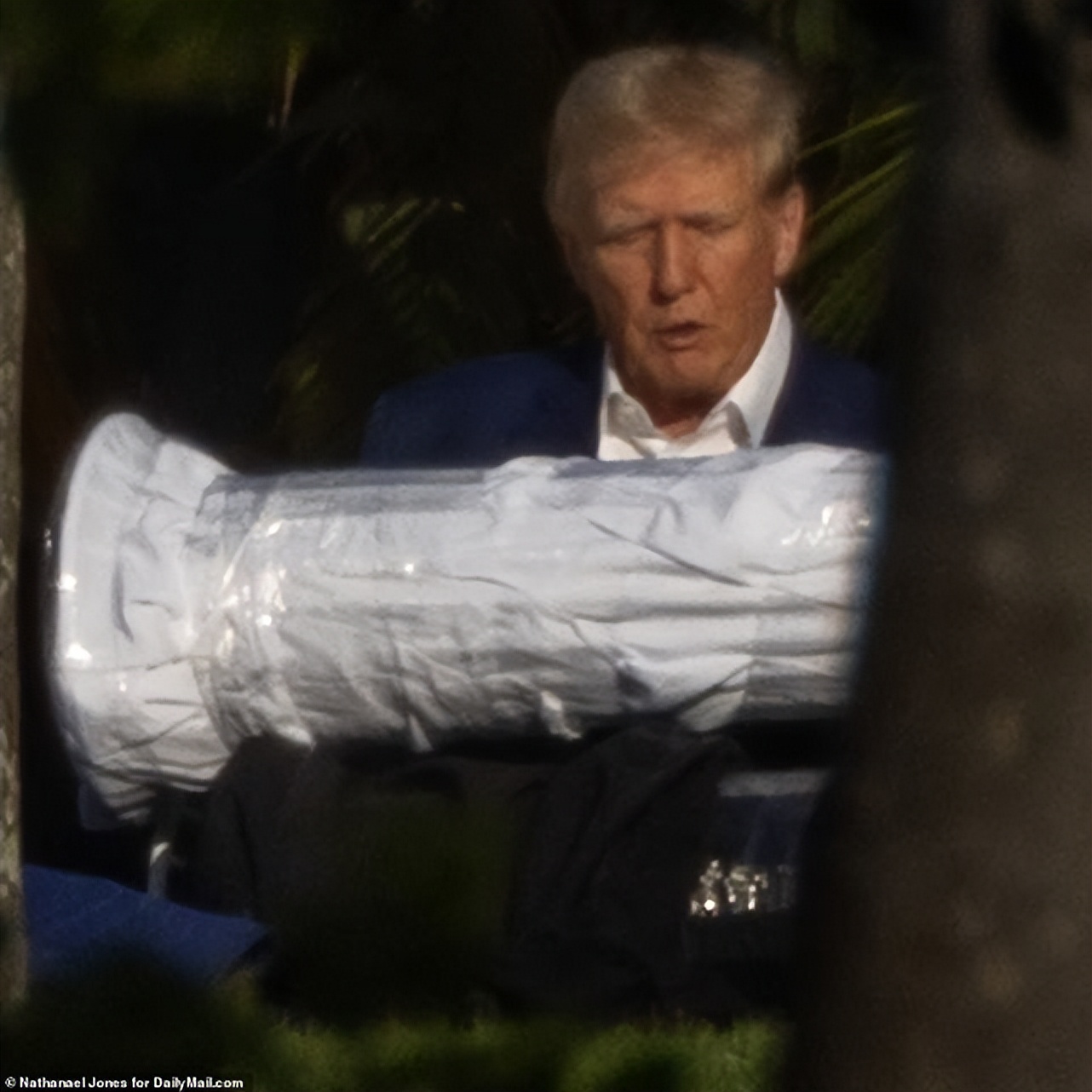 美国伊万卡露脐装图片,伊万卡一身红装