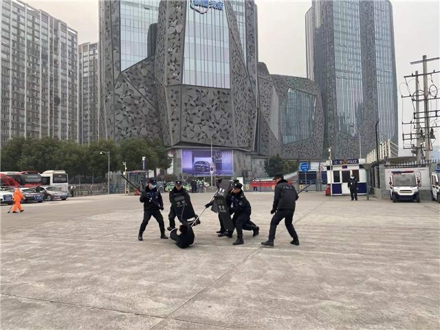 春运开启|火车南站开通45趟列车石羊客运站严把防疫关护旅客平安