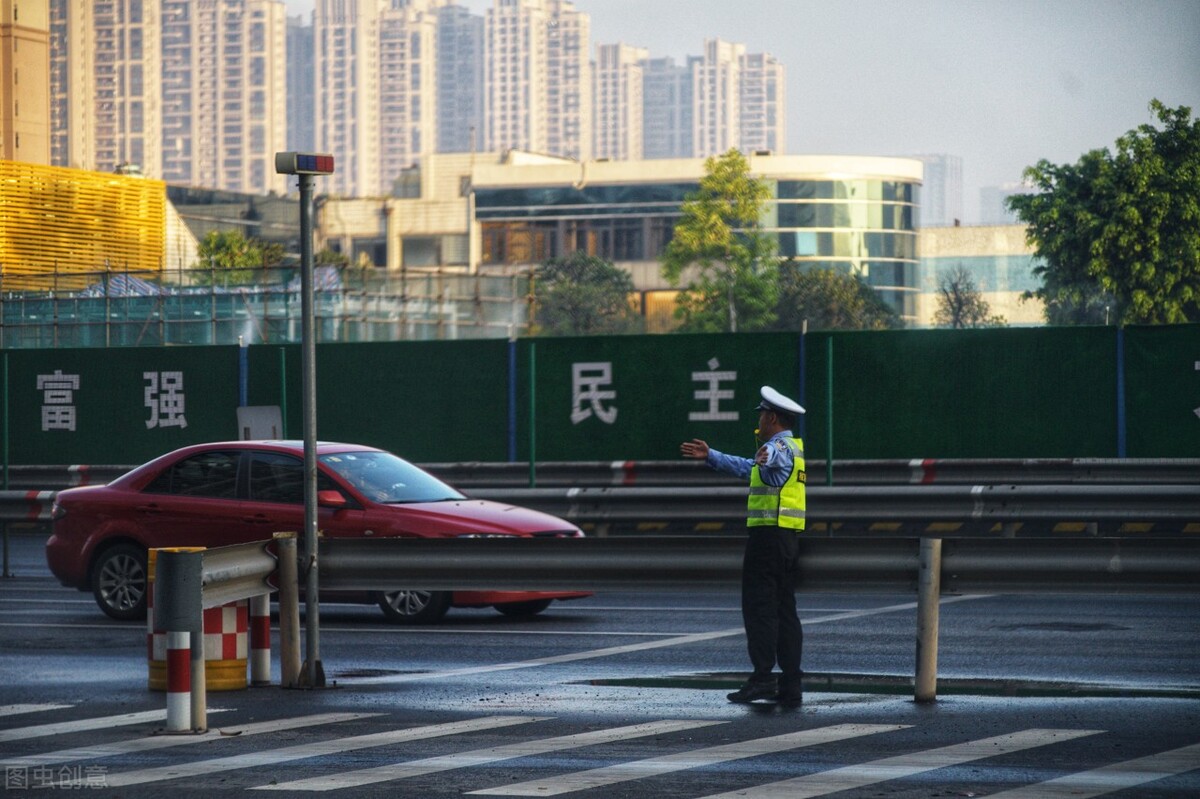 辅警和市局签约有什么好处,辅警在人社局备案有什么好处