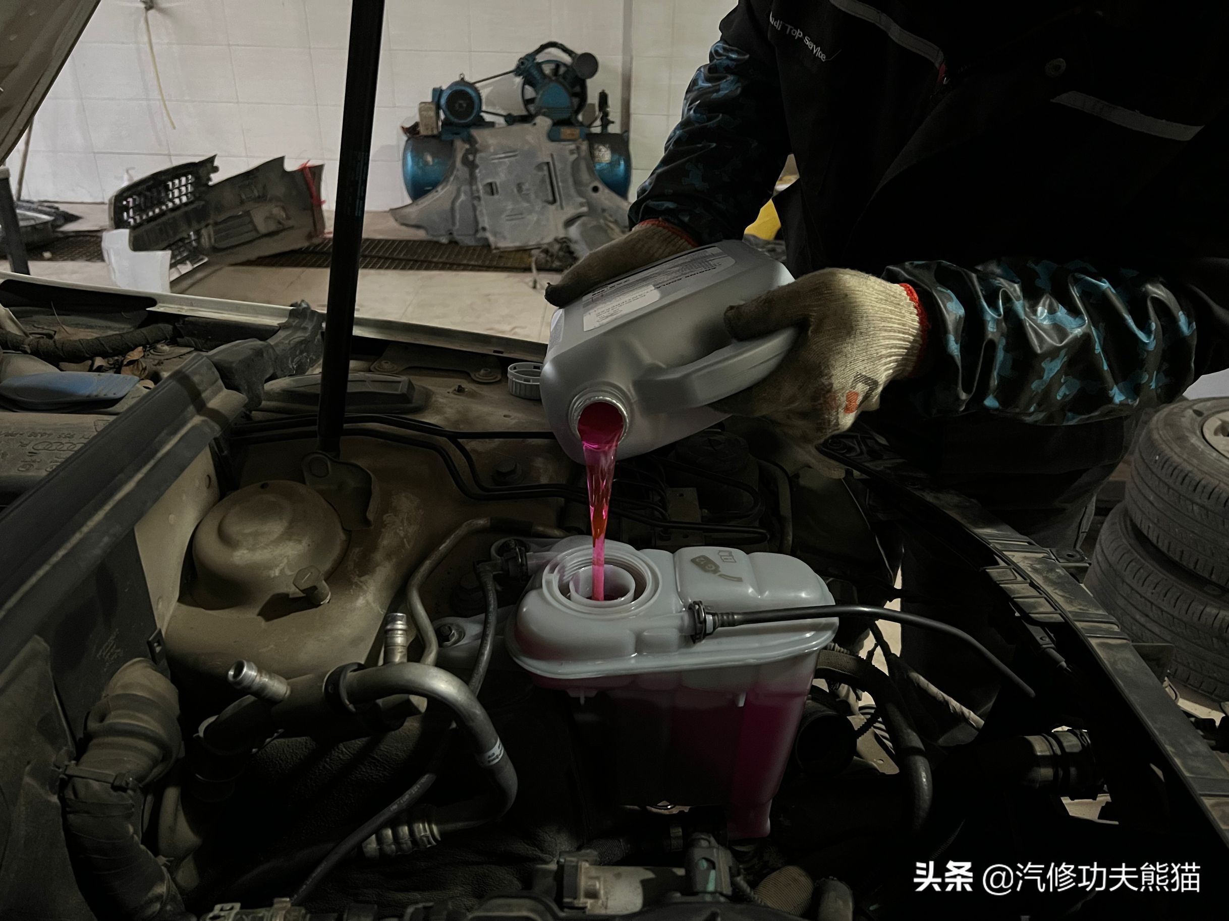 老车翻新修复奥迪a4,修复报废奥迪a4