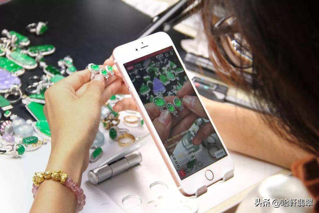 直播间买翡翠哪种付款才是真的,直播间买翡翠智商税