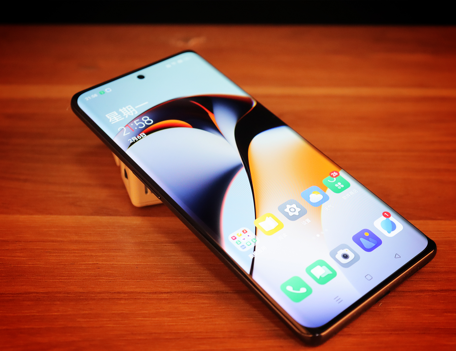 大学生配齐高性价比的数码装备：从手机到笔记本电脑，一步步选购