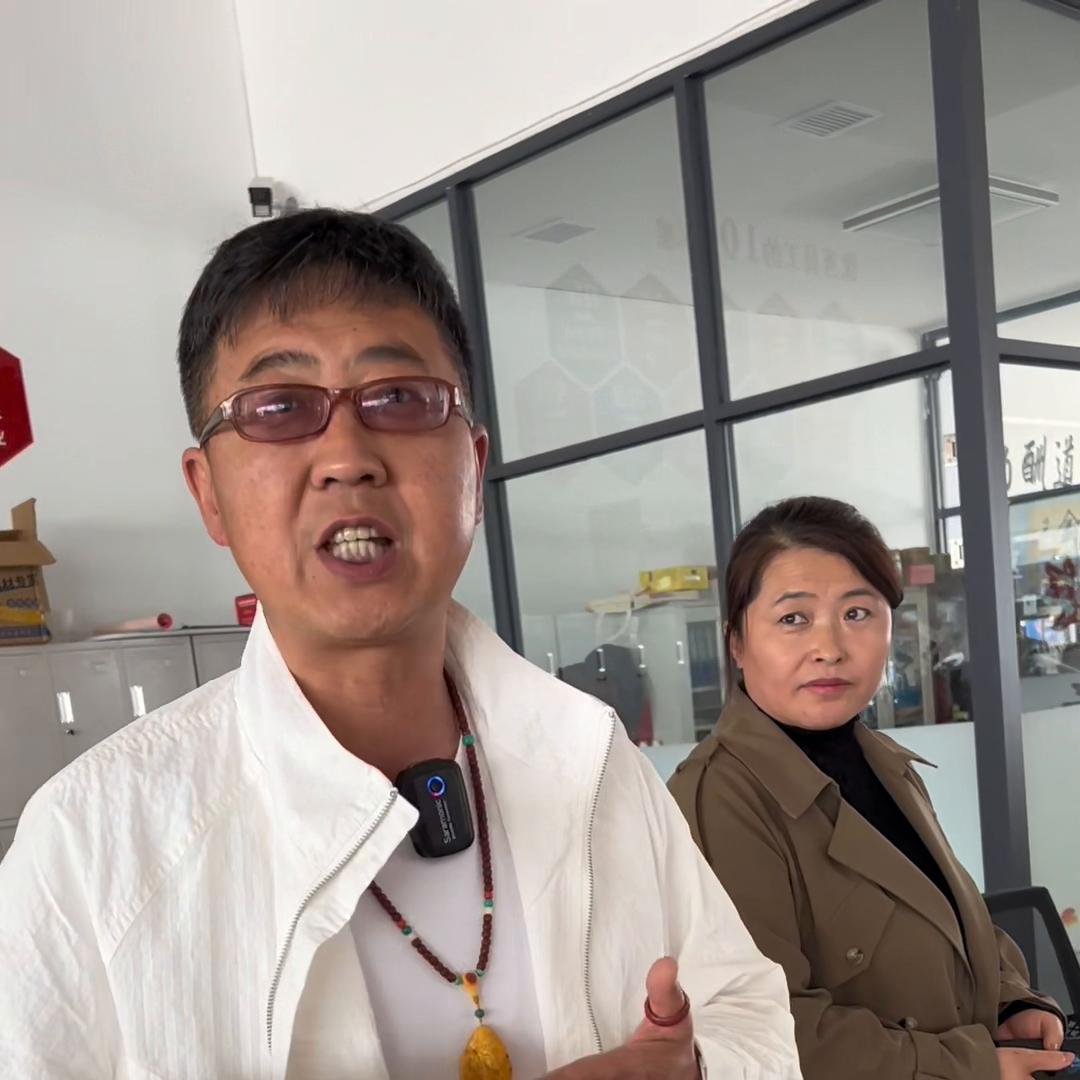 聚鑫汽车 (聚鑫精品车)