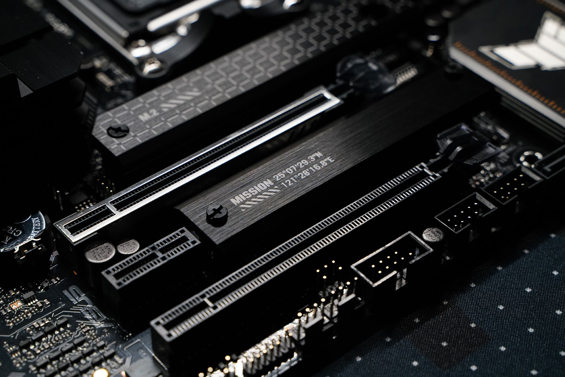 AMD非X锐龙7000最佳座驾华硕TUFGAMINGB650M-PLUSWIFI重炮手