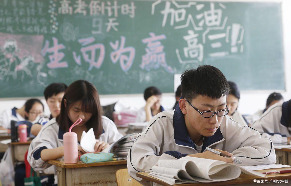 国内大学计算机专业排名前十名,计算机专业是北大强还是清华强