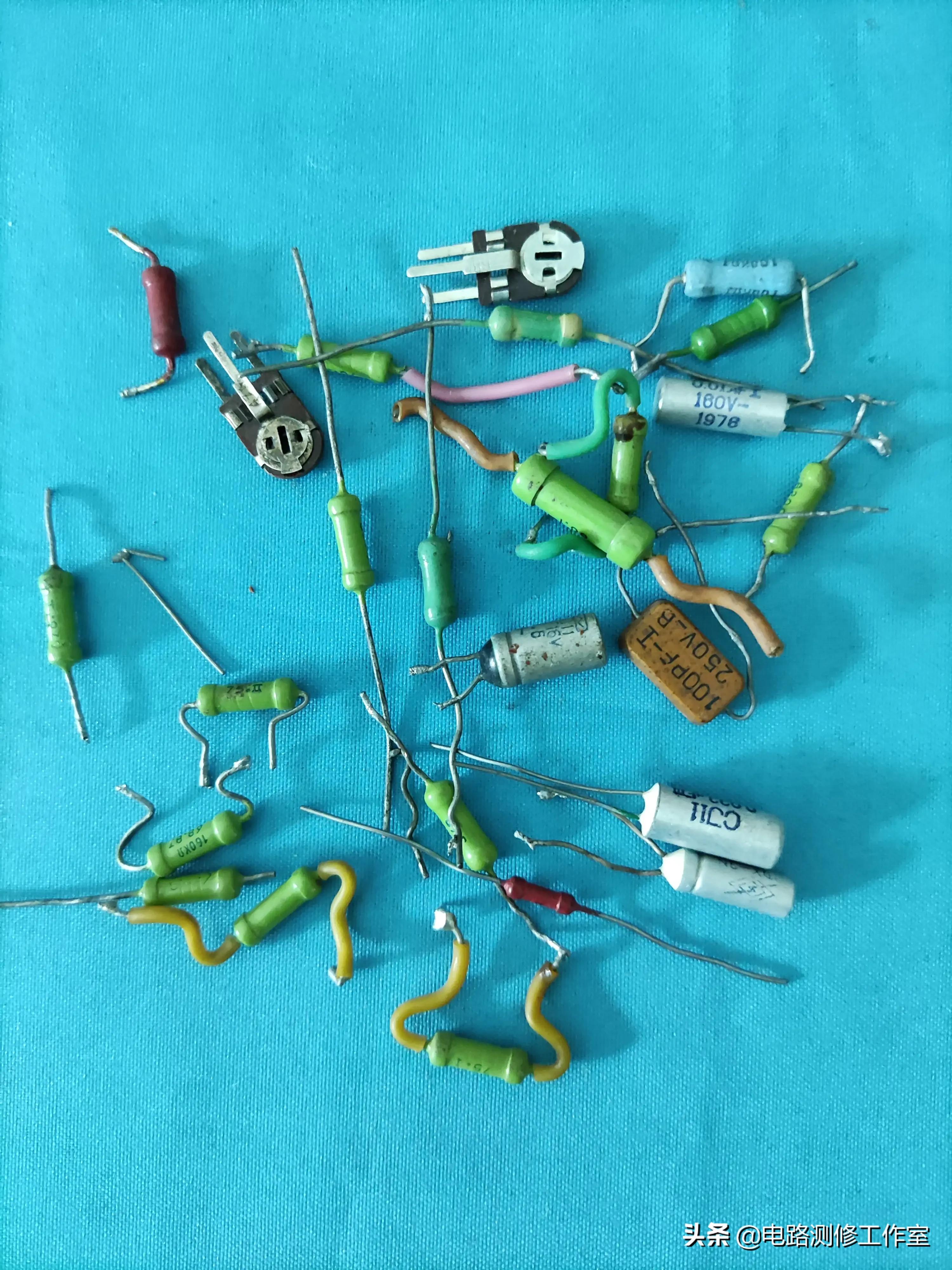 袖珍式收音机组装视频,老式锗管袖珍收音机