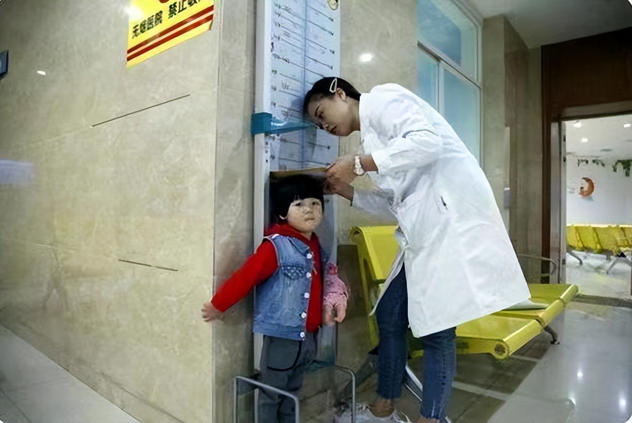 6岁女孩3个月长高6厘米,6岁女童一年长高10cm正常吗