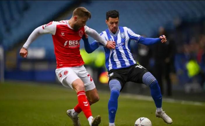 1月12日英超意甲赛事前瞻,足球权威分析2023法甲18轮赛事