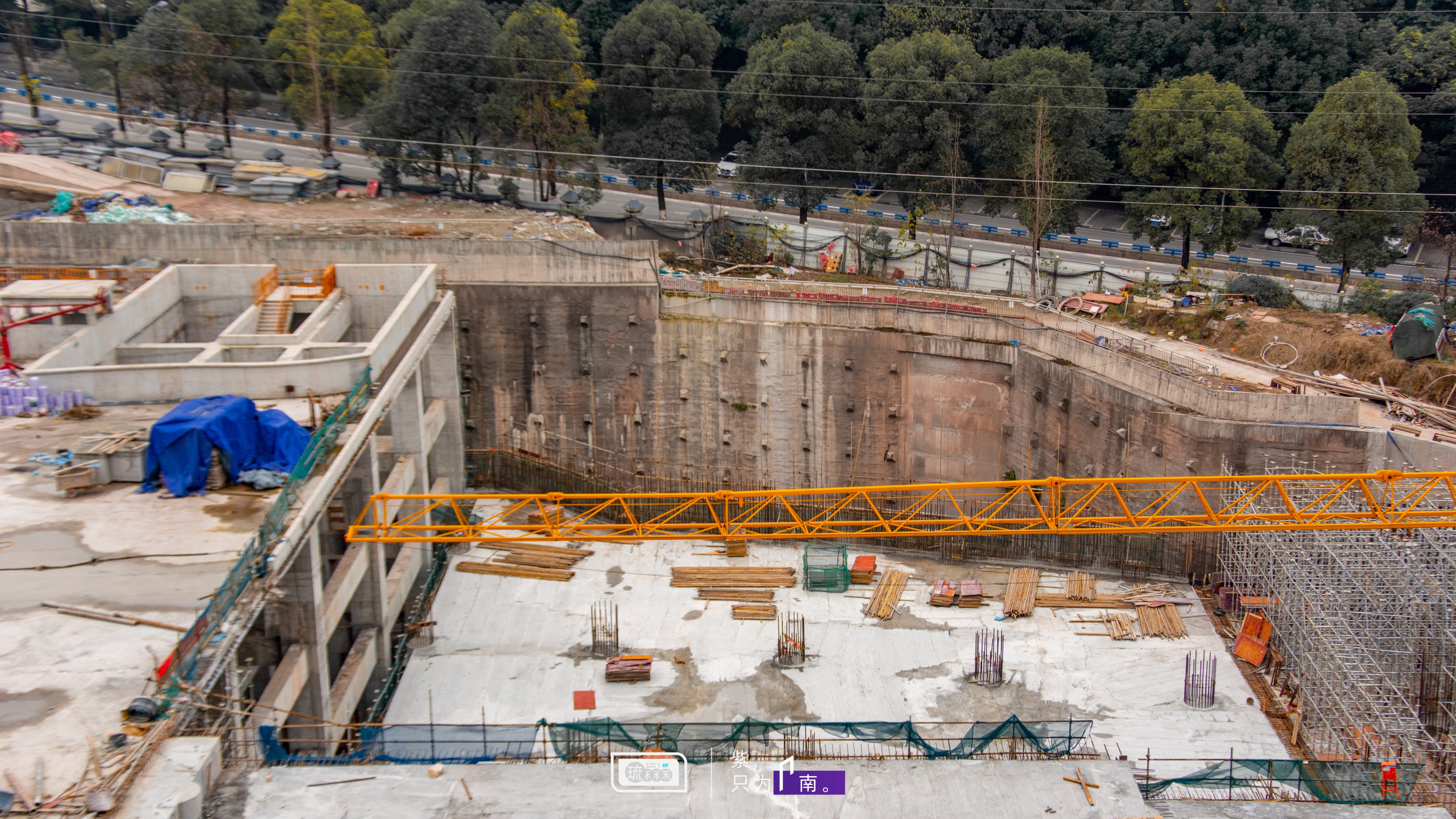 鍏拌姳婀栧仠杞﹀満浼氳繍琛屽湴閾佸悧,閲嶅簡10鍙风嚎鍏拌姳婀栧仠杞﹀満