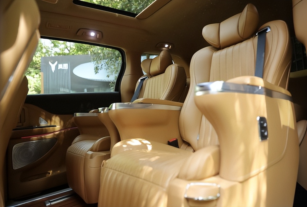 岚图梦想家厂家改装套件,岚图梦想家2024款改装套件