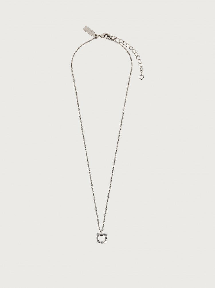 时髦妈妈最戴得出门的体面礼！精选高辨识度经典符码包