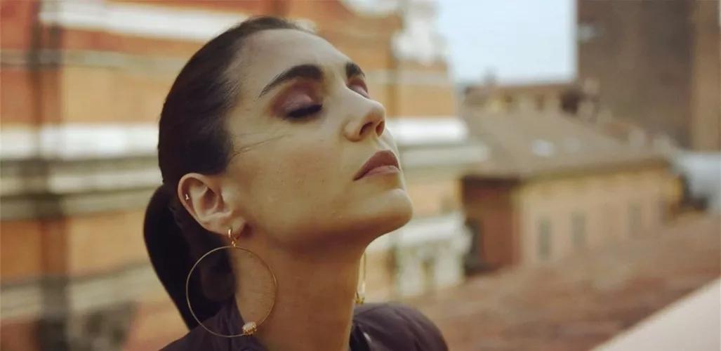 放出了两集就飙到9.6分，黑帮神剧最终季太生猛