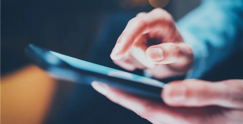 家长群乱象如何解决,家长群频频引发争议该不该组建