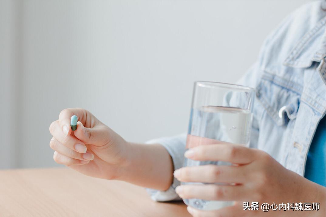 65岁老人常年吃氨氯地平，擅自换药肾衰竭！这些降压药知识需清楚