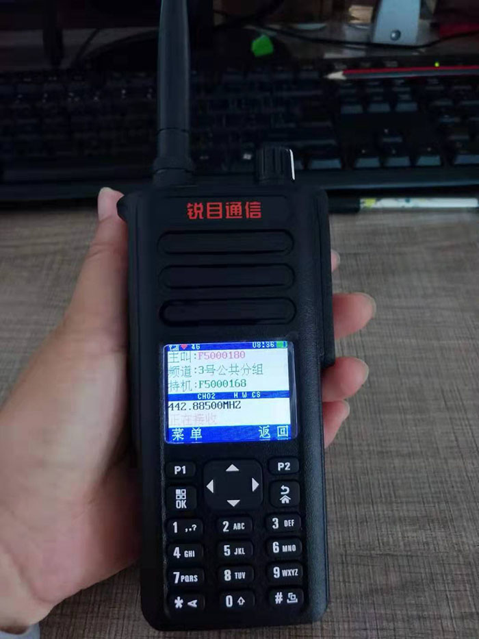 对讲机进水以后按了几下不会响了,车载电台对讲机进水了怎么处理