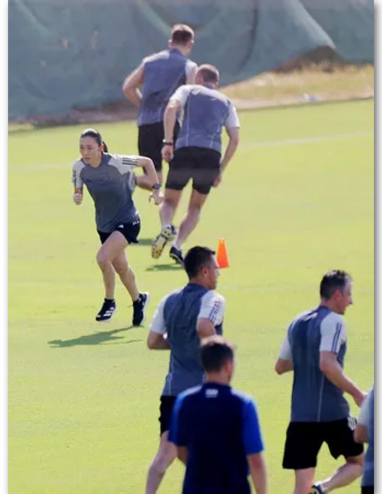 女裁判首次执法,日本女主裁