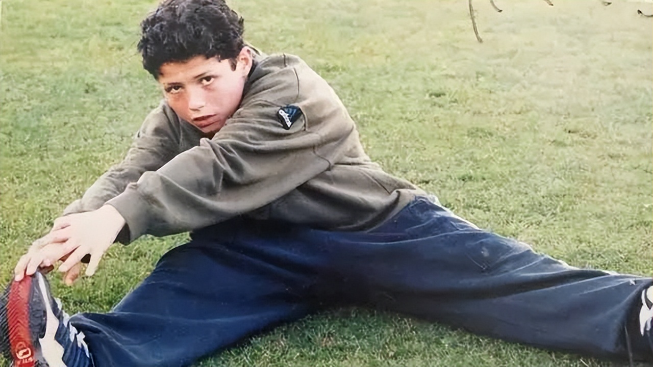 c罗15岁心脏问题详细介绍,c罗为什么心脏病还能踢球