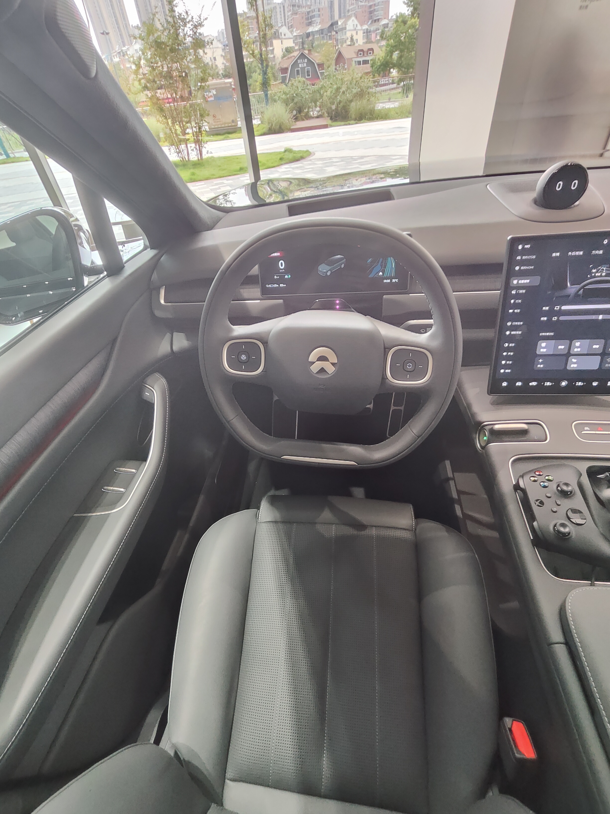 沉浸式体验蔚来es8新款,详细体验蔚来全新es8