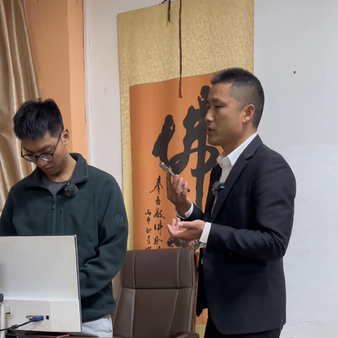 鑻辫彶灏艰开鎾曡啘,鑻辫彶灏艰开瑙嗛鍚庣画