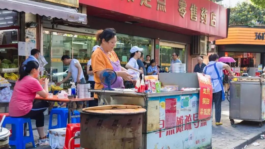 住宅小区曾经有坟场有影响吗,小区专门放骨灰的房子