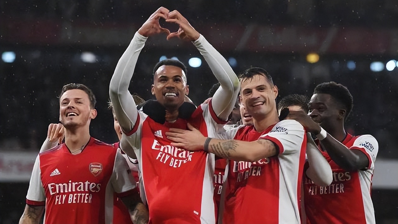 每日足球比分预测推荐！