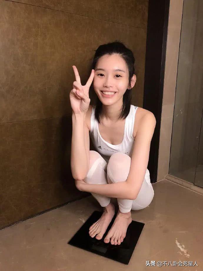 大美人也不能太瘦！5位过瘦的女星，脸挂不住肉，老相突出