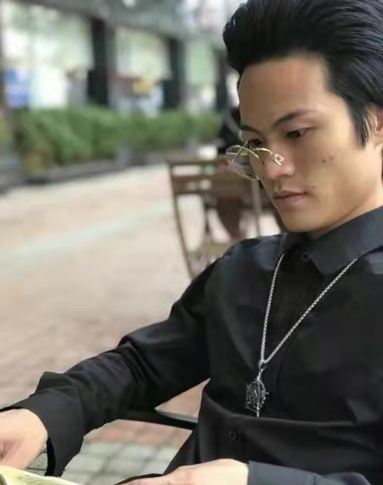 “玩不起房和车，只能玩头发”：曾经的“杀马特少年”去哪儿了？