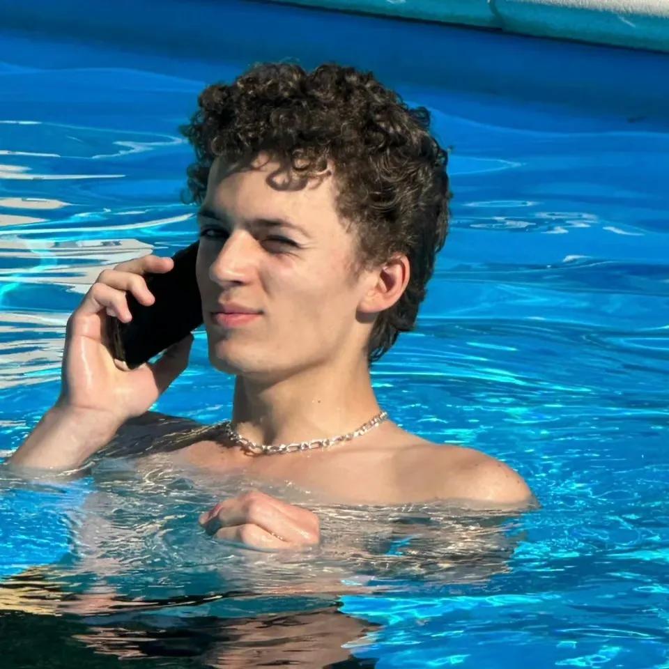 欧美成熟男士武士头,粉发欧美男头