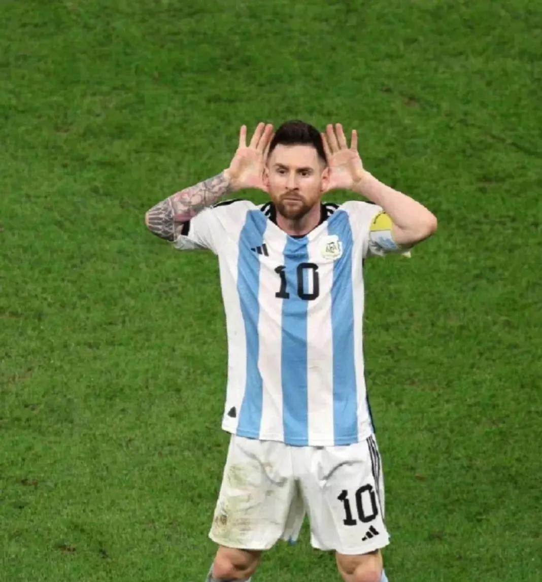 梅西得冠对阿根廷的贡献,18年法国vs阿根廷梅西眼神