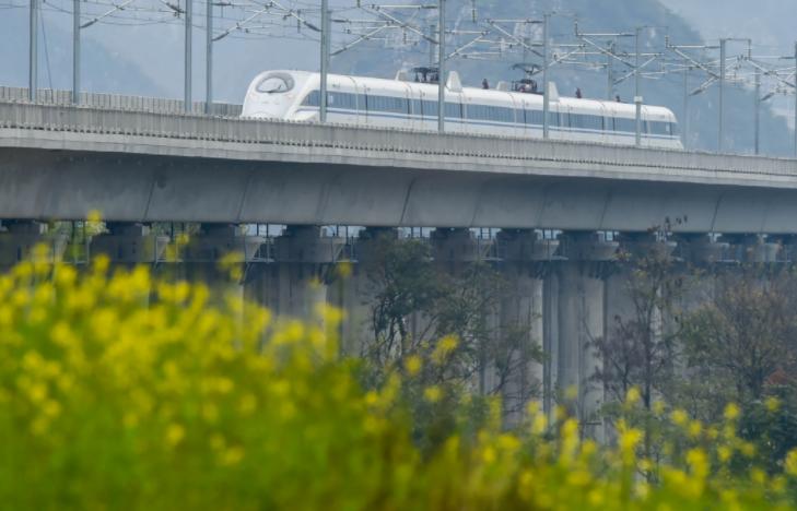 高铁和动车有什么区别终于明白了,高铁和动车的区别在哪官方解释