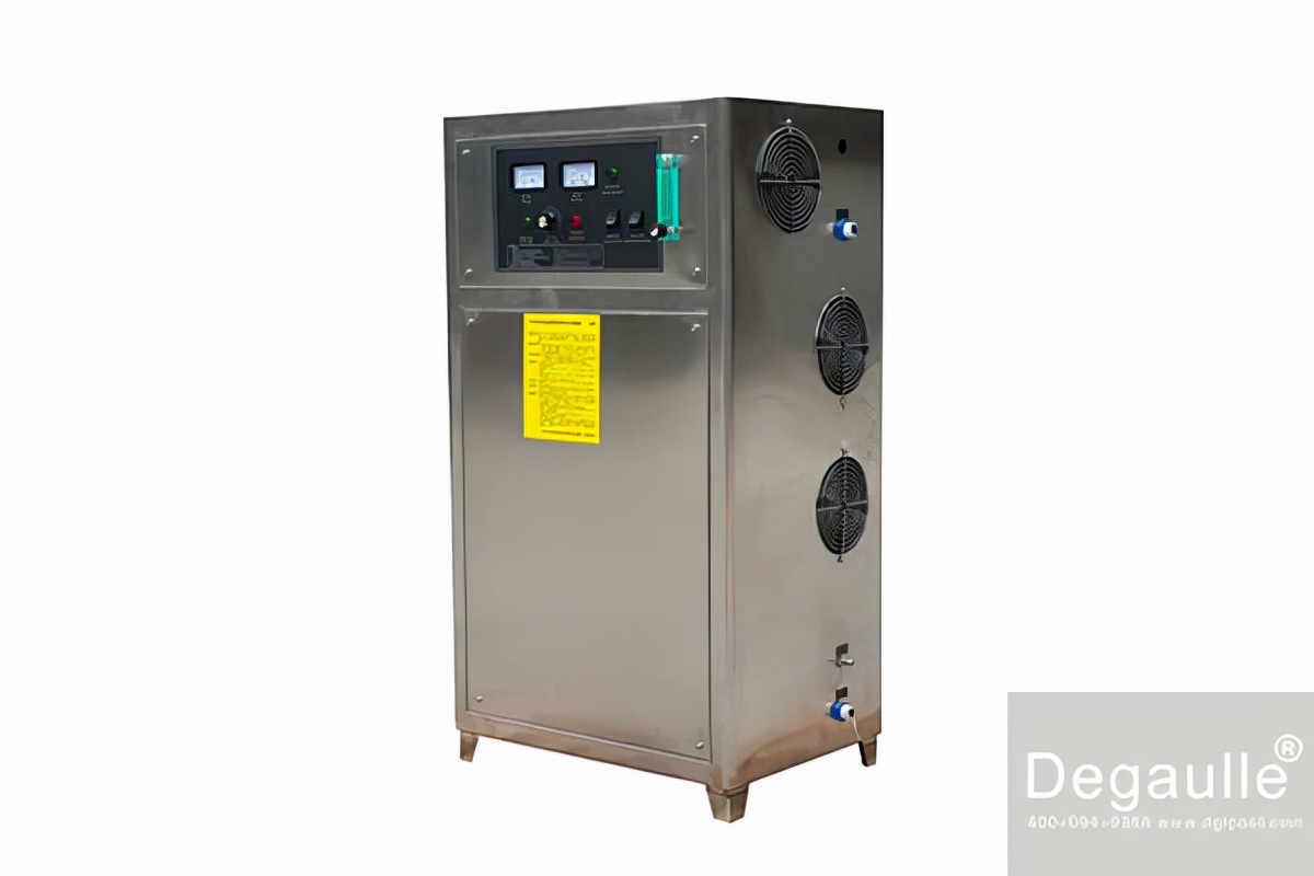 泳池中毒怎么防止,泳池的水反复消毒