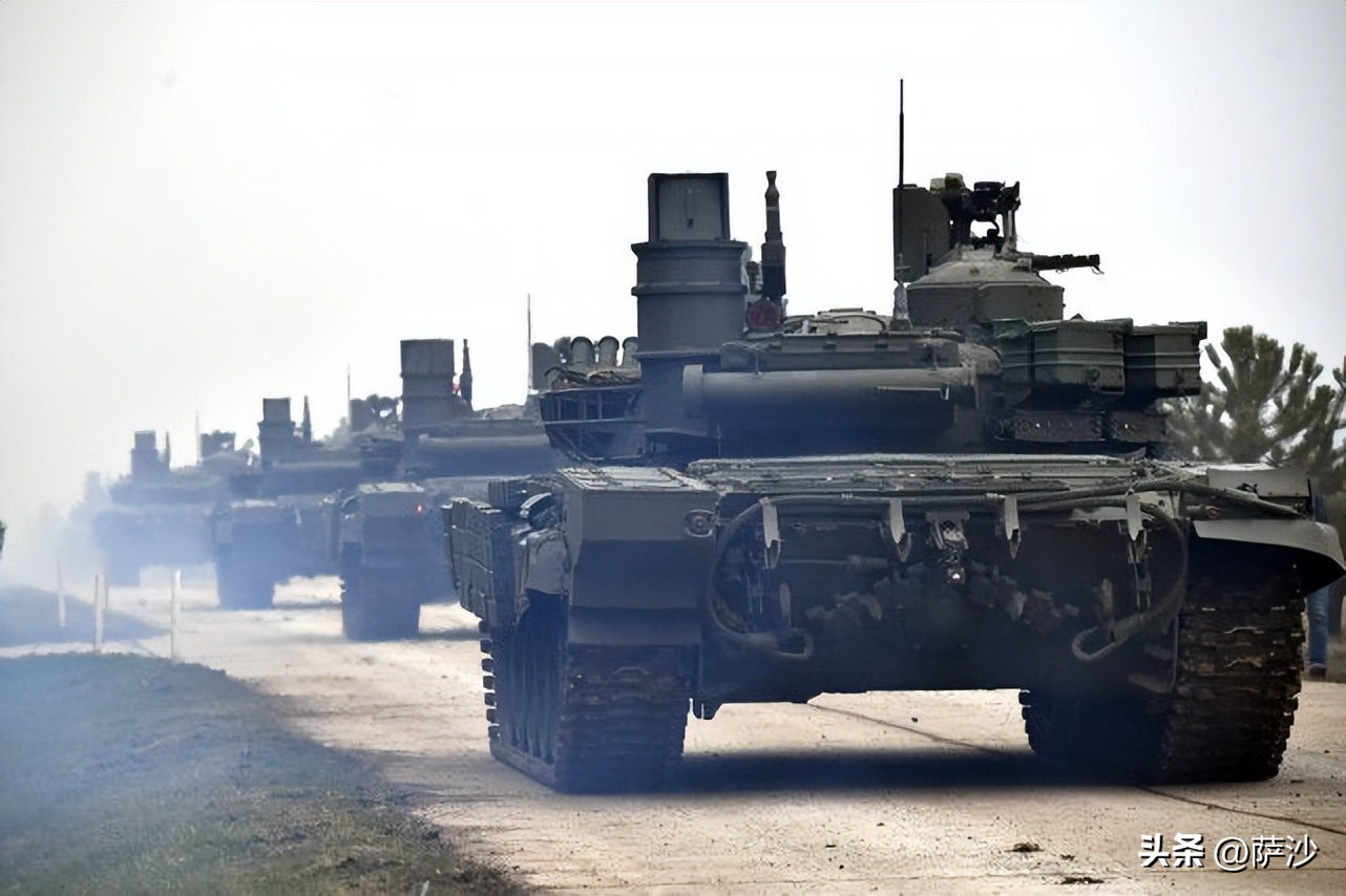 t72b1ms性能,t72坦克低配版