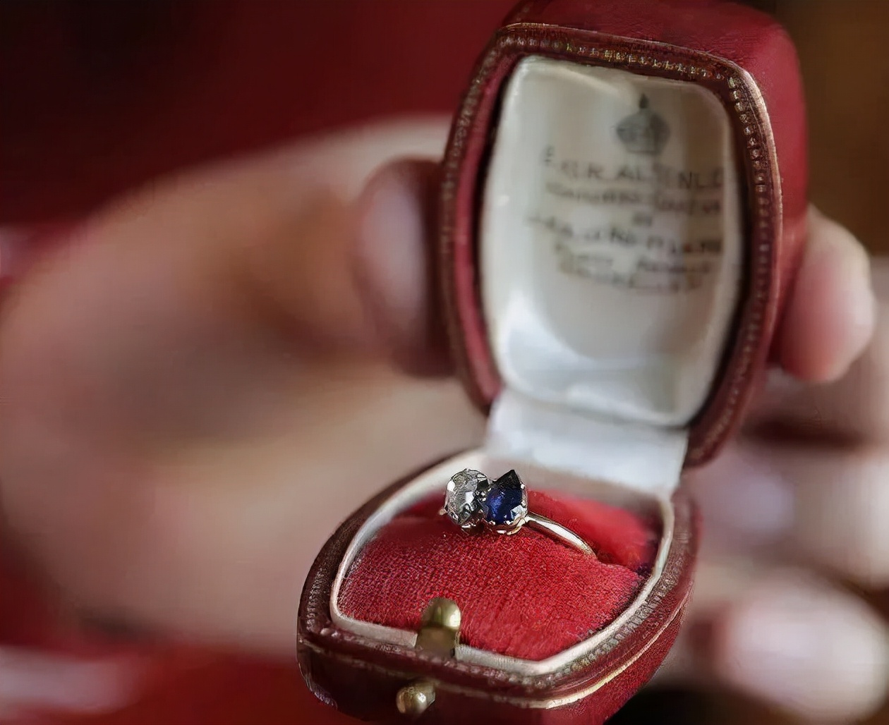 世界三大求婚戒指,拿破仑求婚钻戒