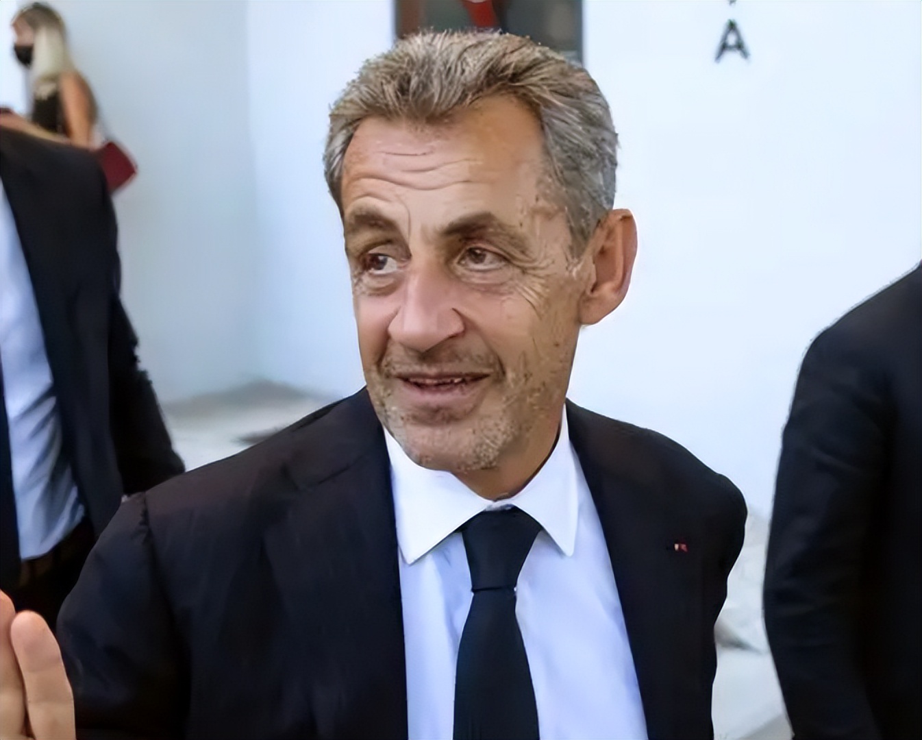 人口超5000万，人均GDP超3万美元的大国有几个？成发达国家有多难