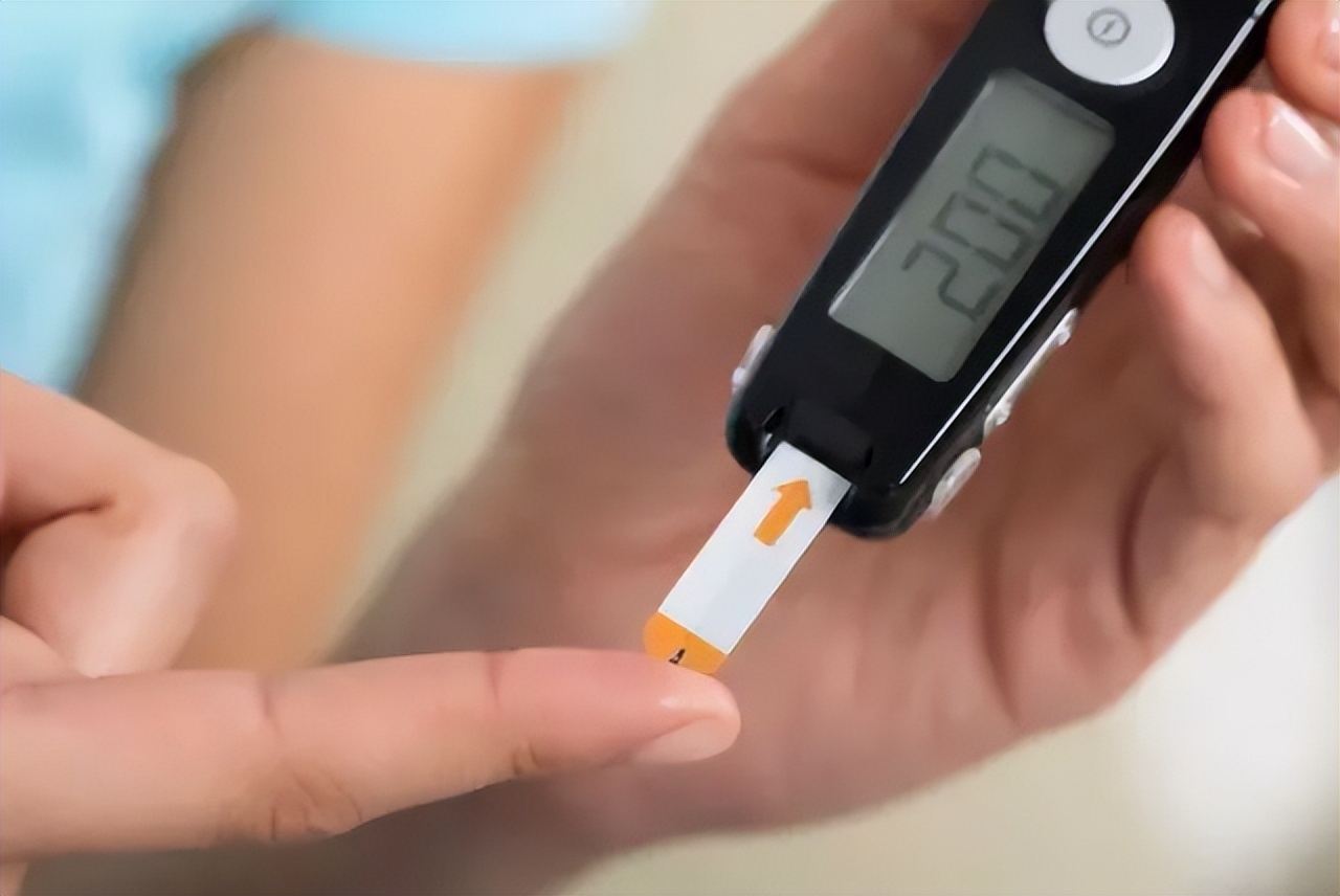 大蒜可以降糖尿病吗,大蒜是糖尿病的发物什么意思