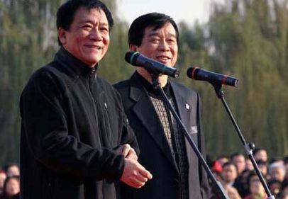 冯巩谈及恩人,冯巩说石富宽是自己的恩人