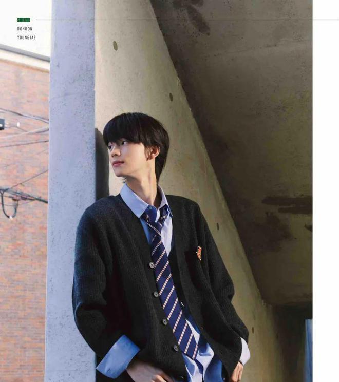 2022春季新款时尚潮流针织开衫,2019时尚针织开衫