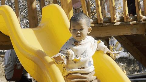 孩子上全托班的最佳年龄,幼儿刚上托班适合上什么课程