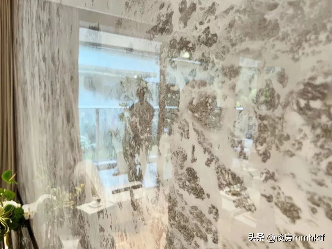 哼！买荔湾，别想逃出万科万汇天地等的手掌心