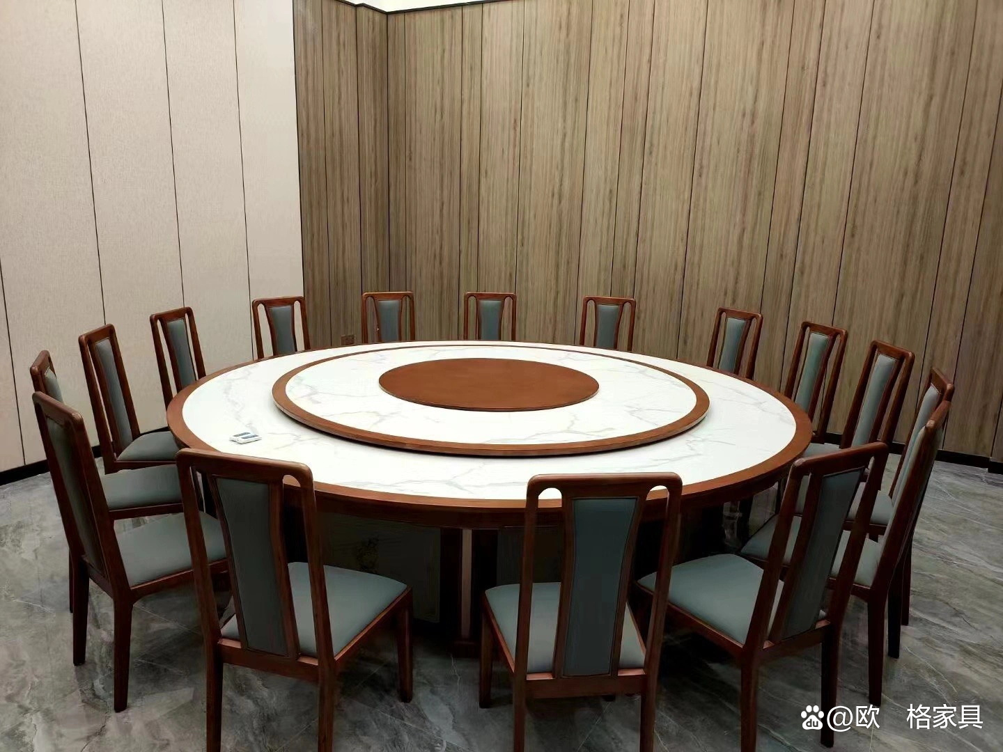 岩板餐桌折叠可伸缩圆桌安装,现代岩板餐桌家用可伸缩圆桌