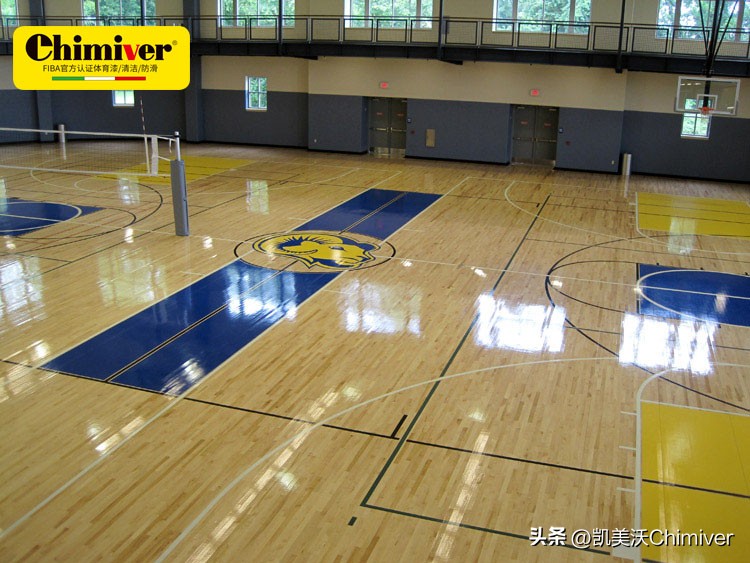 体育馆地板保养,室内球馆木地板太干燥打滑