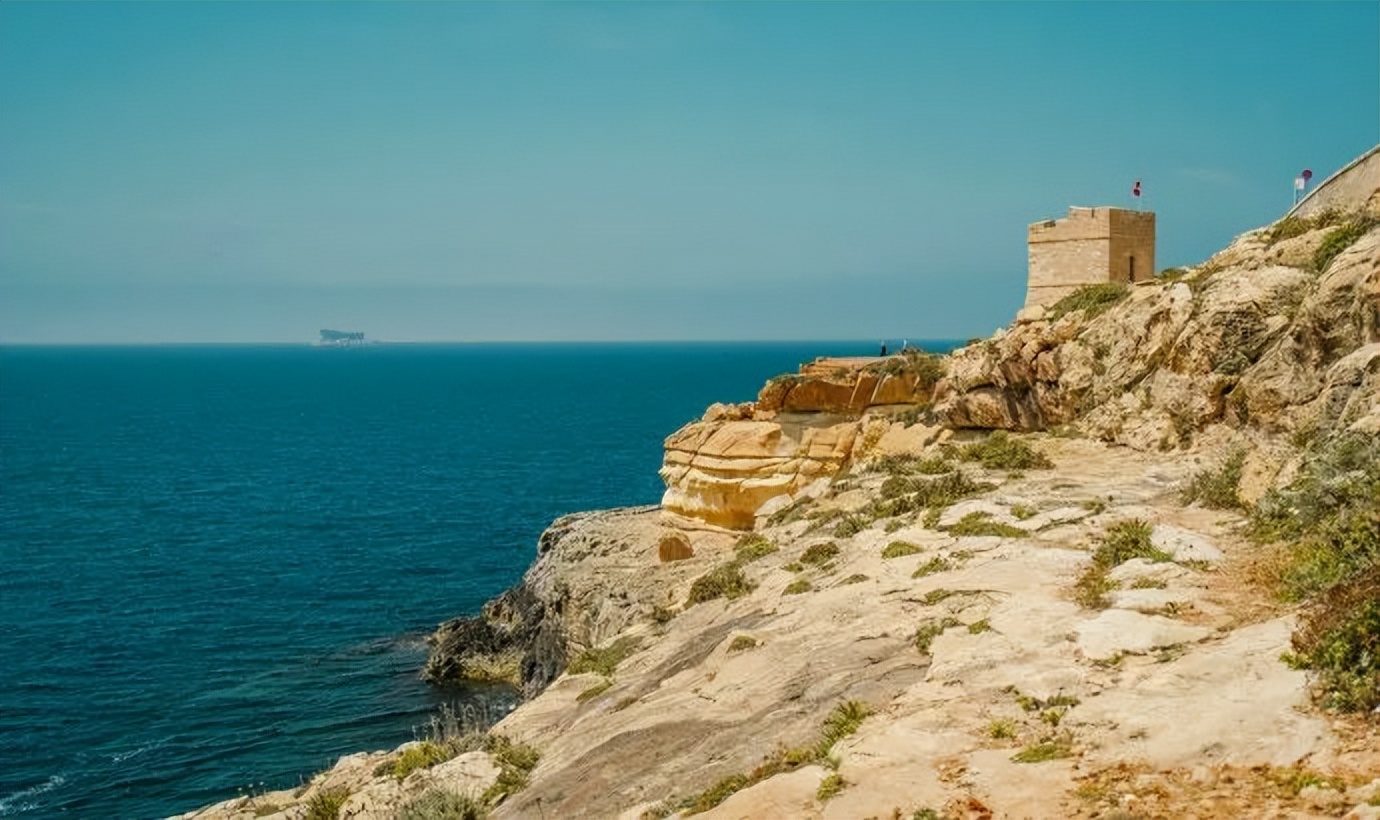 这座边陲小城才叫足球圣城99%人不知道的风景