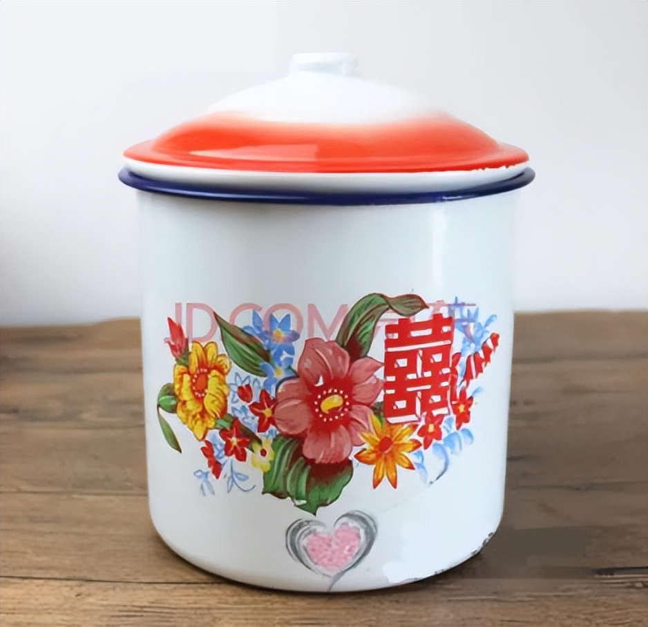 三十多年前的老物件都快成文物了,多年前的物件还记得吗