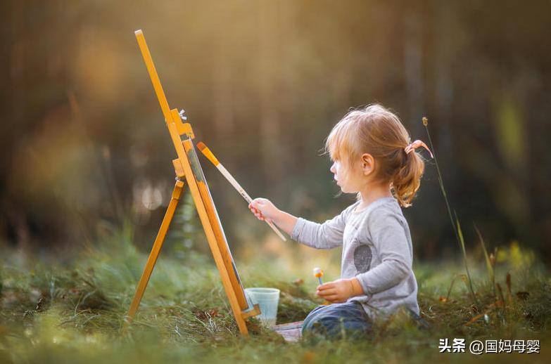 用绘画陪伴孩子成长,从孩子的绘画中看到孩子的成长