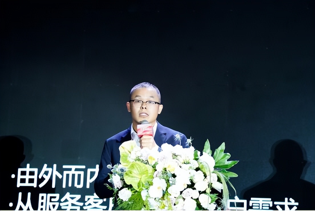 新花漾，赢未来！半亩花田携手线下渠道共创个护市场新未来！