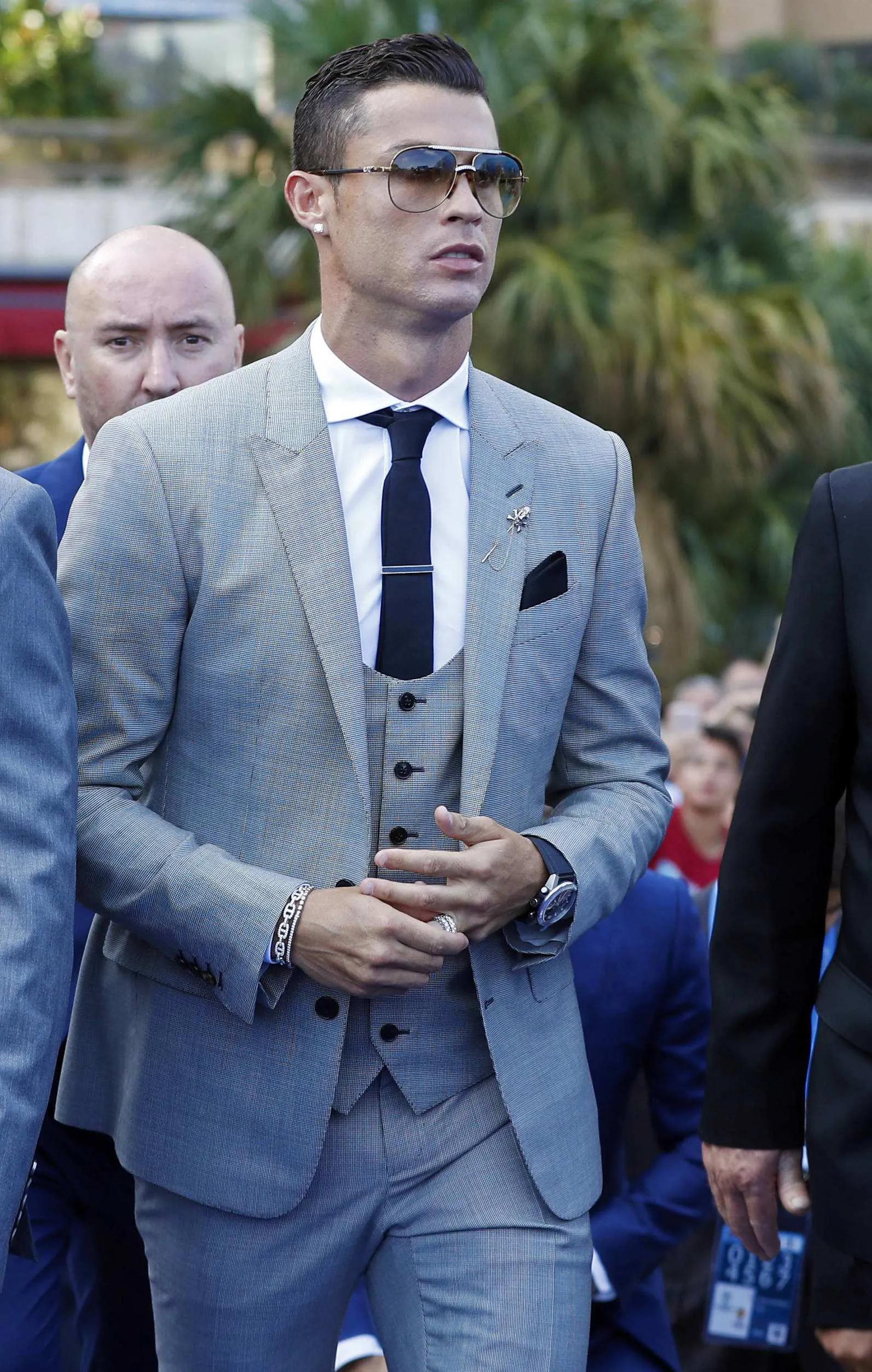 我的足球时代梅西c罗,你可以不懂球但不能不懂帅