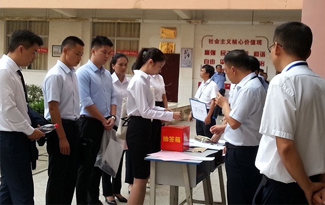 公务员面试一般准备多久合适,公务员面试准备10天够吗